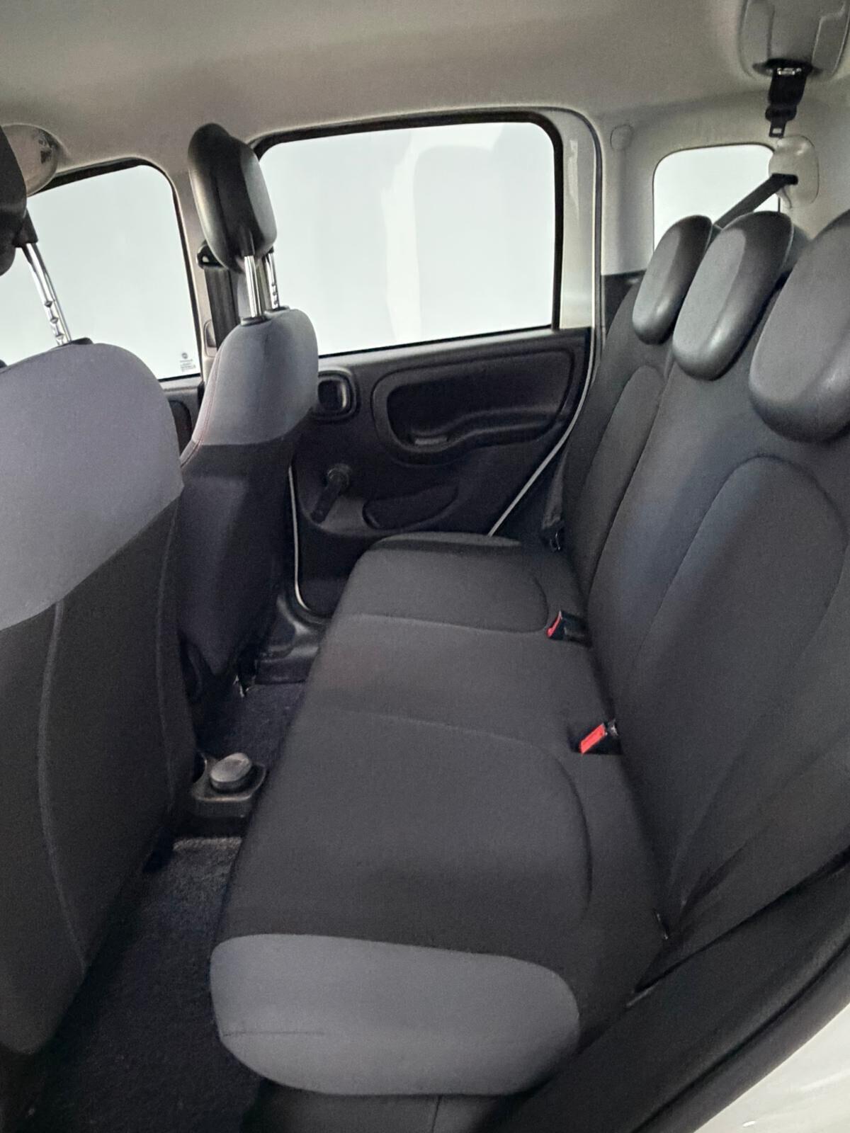 Fiat Panda 1.3 MJT 95 CV 4x4 IVA ESPOSTA