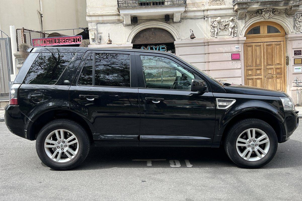 LAND ROVER Freelander 2.2 eD4 2WD S.W. SE