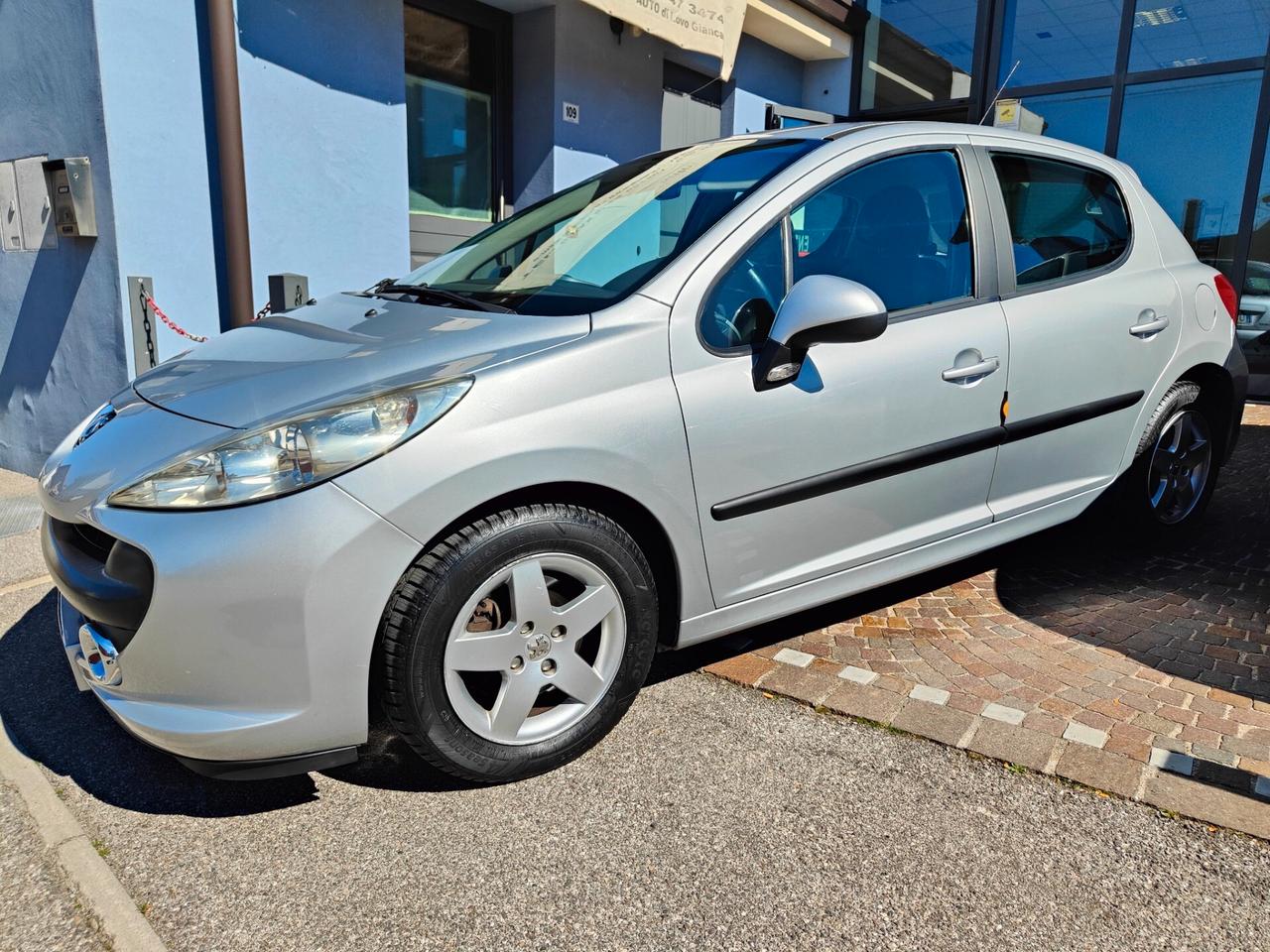 Peugeot 207 1.4 VTi 95CV 5p. X Line