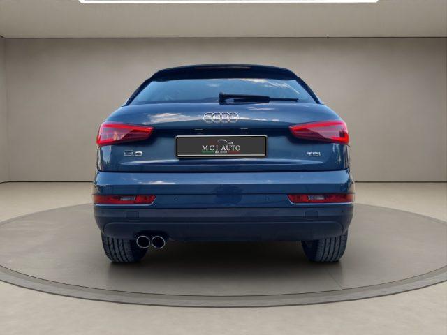 AUDI Q3 2.0 TDI 120 CV Business