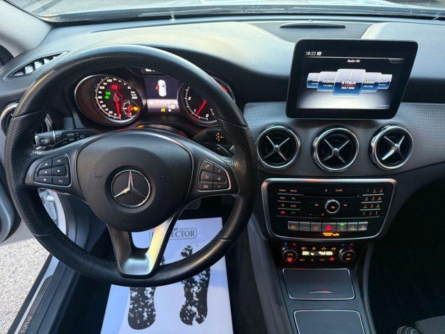 MERCEDES-BENZ GLA 200 d Automatic 4Matic Sport GANCIO TRAINO