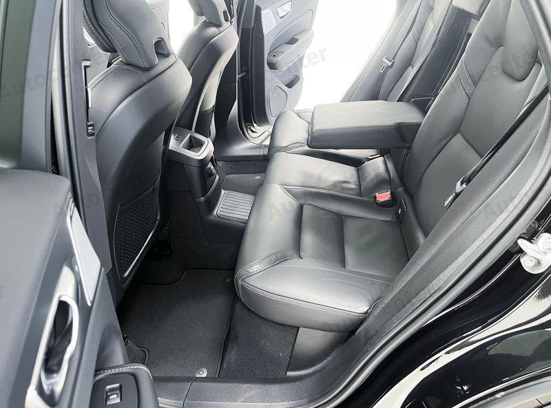 Volvo XC60 T6 PLUG IN AWD AUT ULTRA BLACK EDITION