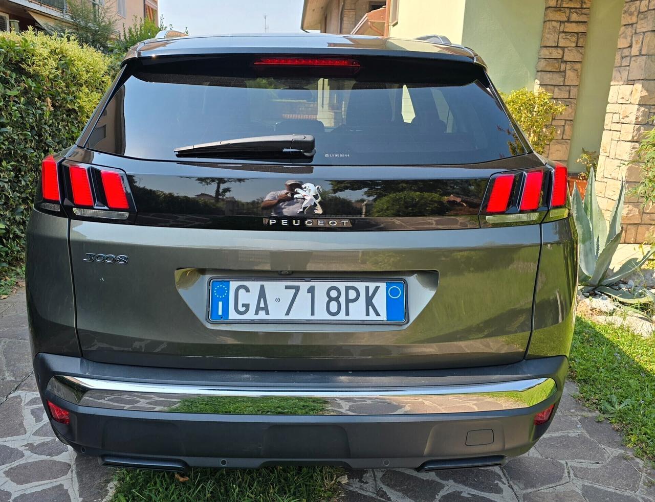 Peugeot 3008 BlueHDi 130 S&S EAT8 Allure