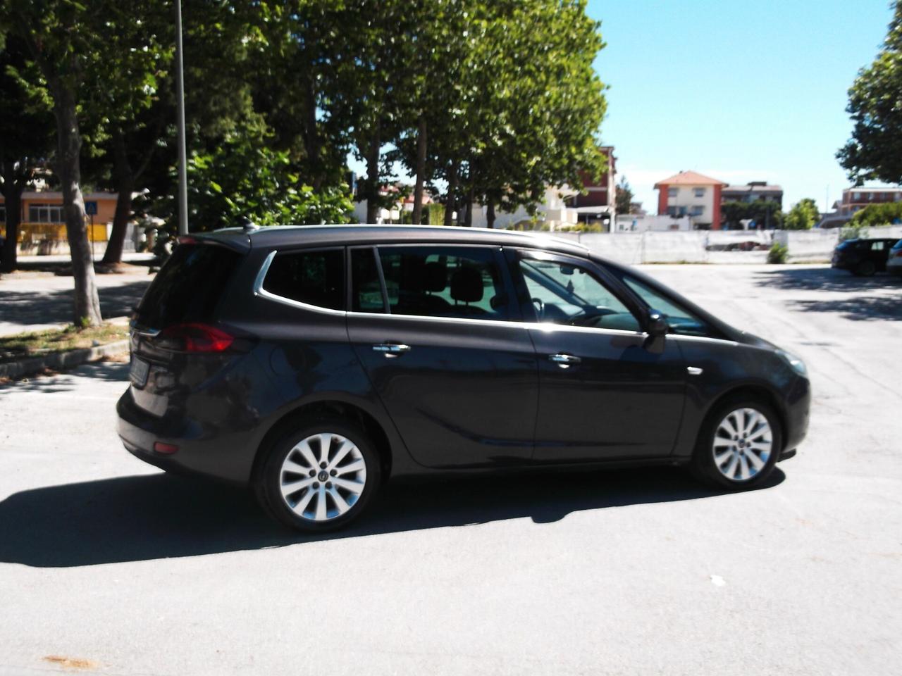 Opel Zafira 1.6 Turbo Metano 7P. Full 2013