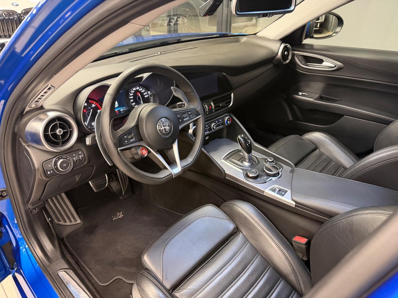 Alfa Romeo Giulia 2.2 Turbodiesel 210 CV AT8 AWD Q4 Veloce