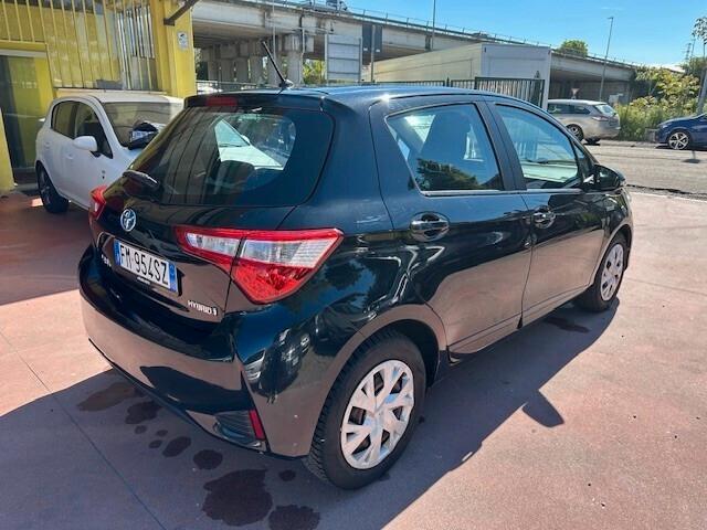 Toyota Yaris 1.5 Hybrid 5 porte Active, AUTOMATICA!!