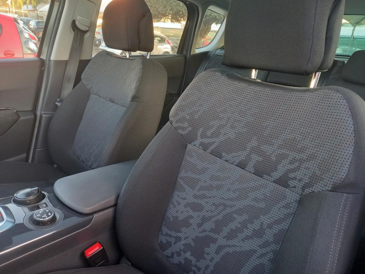 Peugeot 3008 2.0 HDi 150CV Tecno