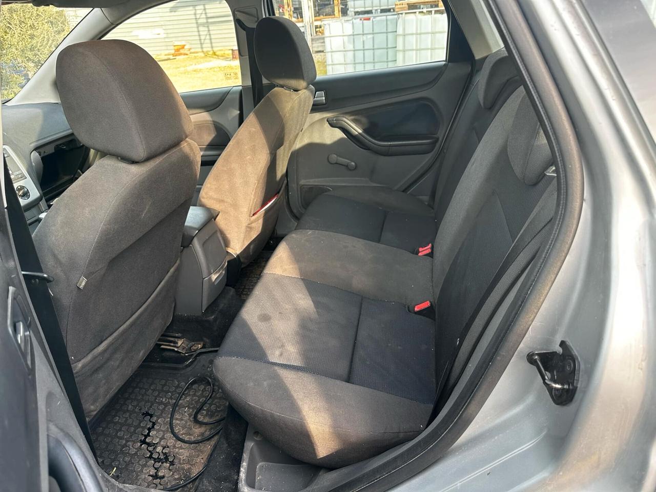 Ford Focus 1.6 TDCi-- MOTORE DA SOSTITUIRE--