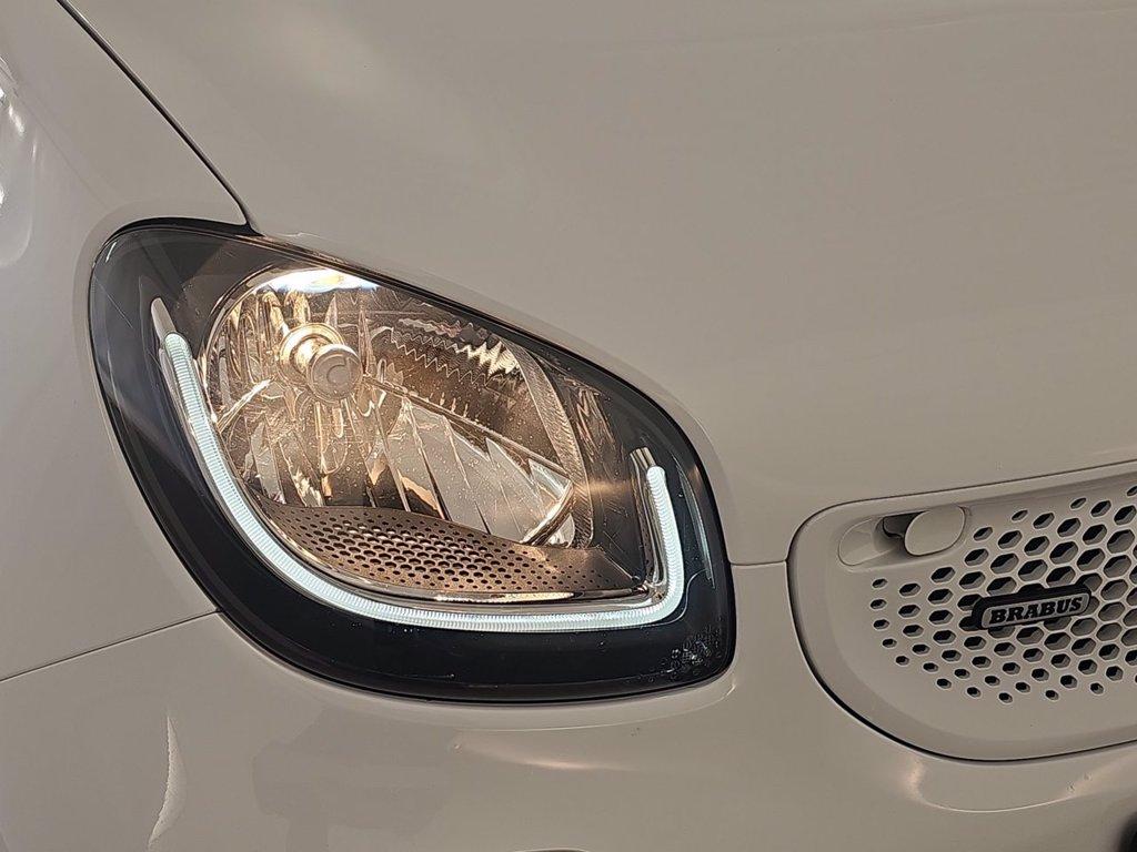 SMART Fortwo cabrio 0.9 t brabus xclusive 109cv twinamic del 2017