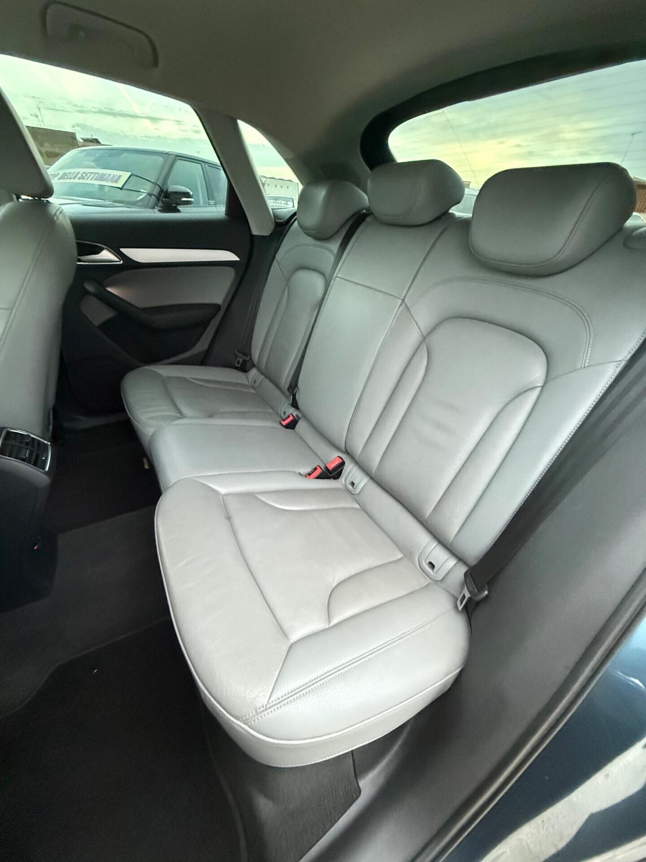 Audi Q3 2.0 TDI S tronic