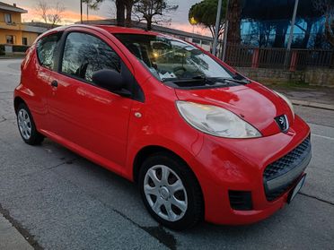 Peugeot 107 1.0 benzina