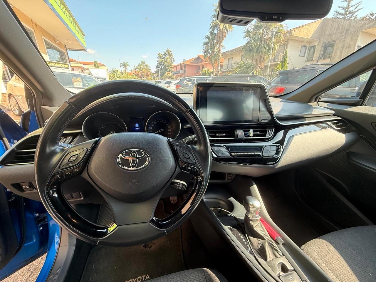 Toyota C-HR 1.8 Hybrid E-CVT Lounge