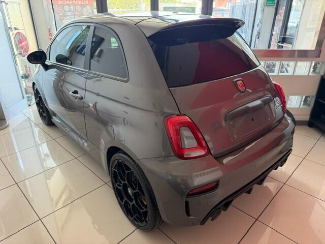 Abarth 695 COMPETIZIONE 1.4 Turbo T-Jet 180 CV M.T.A.