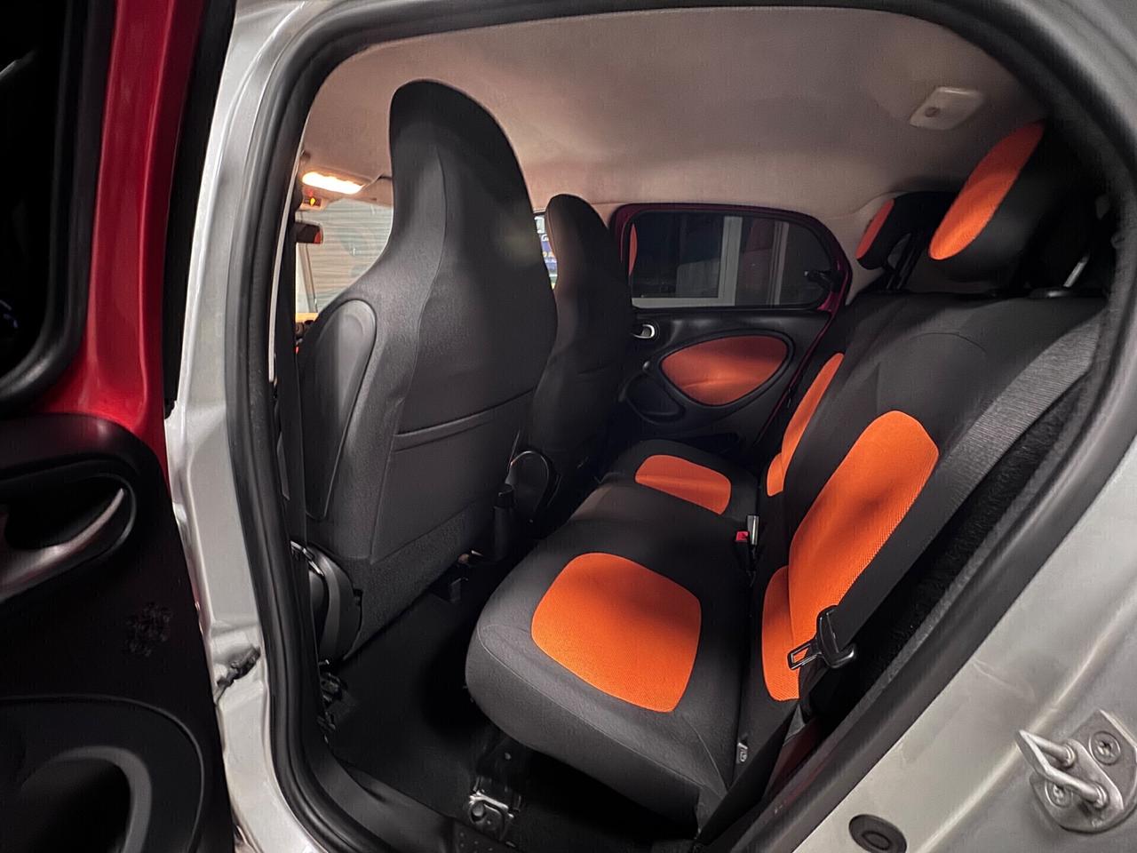SMART FOR FOUR 900 TURBO BENZ AUTOMATICA BRABUS