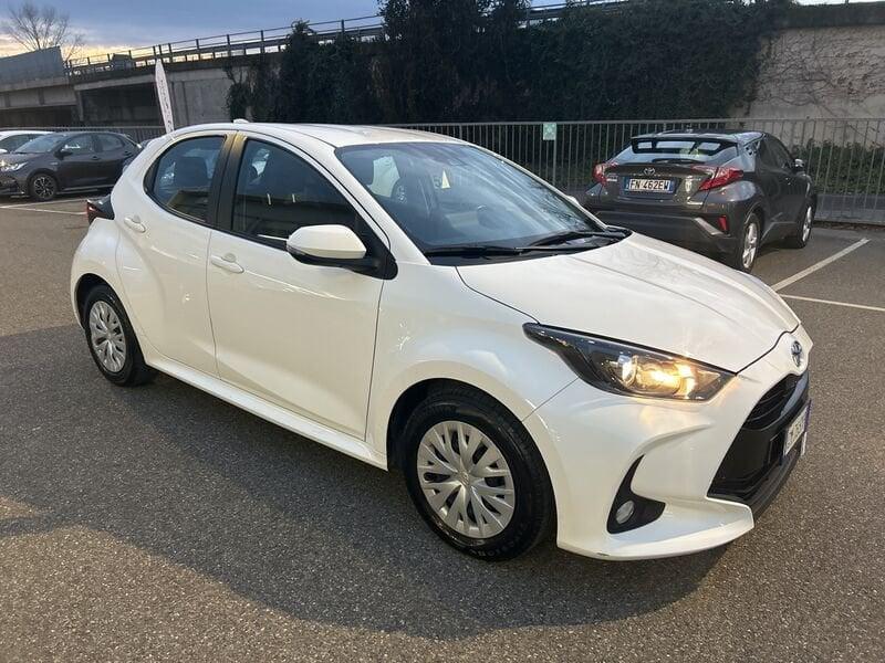 Toyota Yaris 1.0 5 porte Active