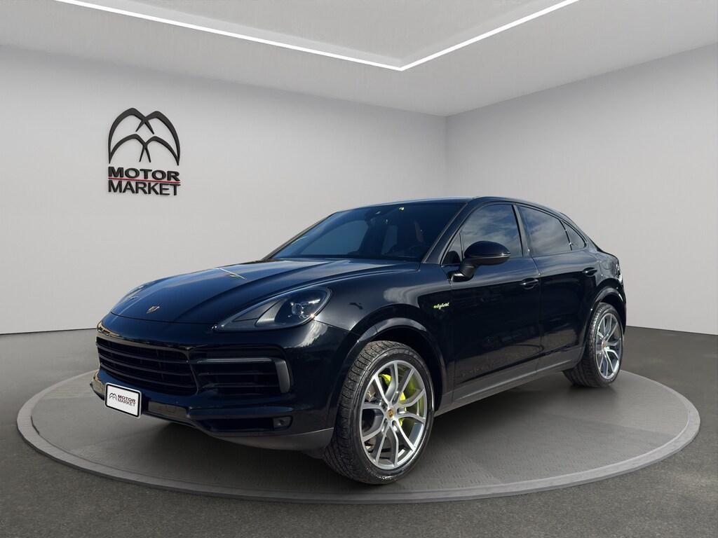 Porsche Cayenne Coupe 3.0 E-Hybrid Tiptronic