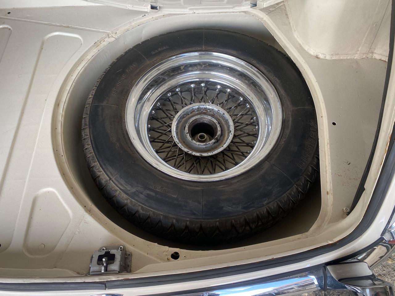 Jaguar MK II JAGUAR MK2 3.8 Litri CAMBIO MANUALE