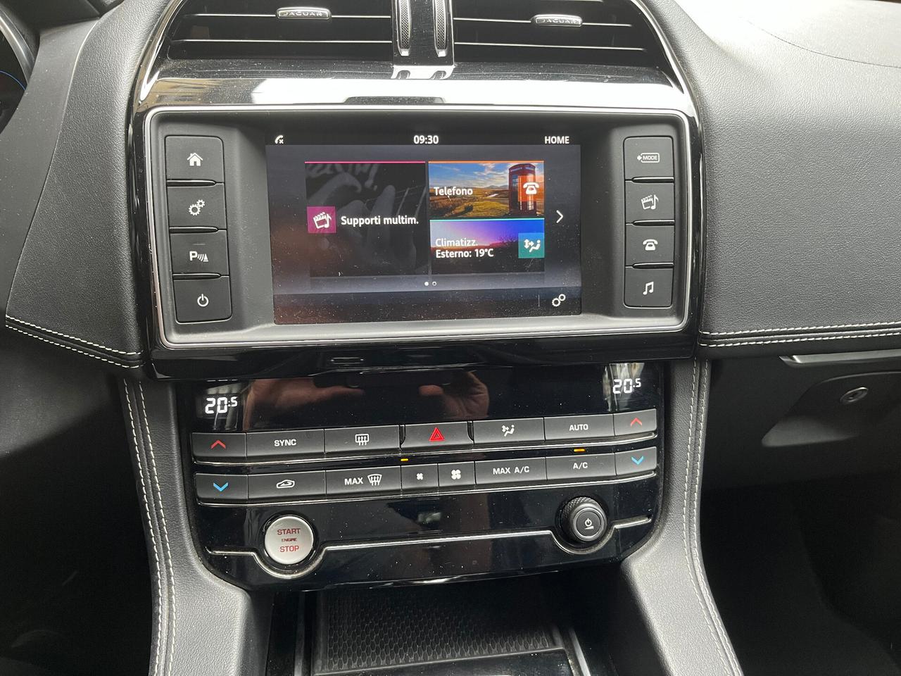JAGUAR F-PACE 2.0 D 180 CV AWD R-SPORT - MOTORE COMPLETAMENTE REVISIONATO CON FATTURA - IVA ESPOSTA