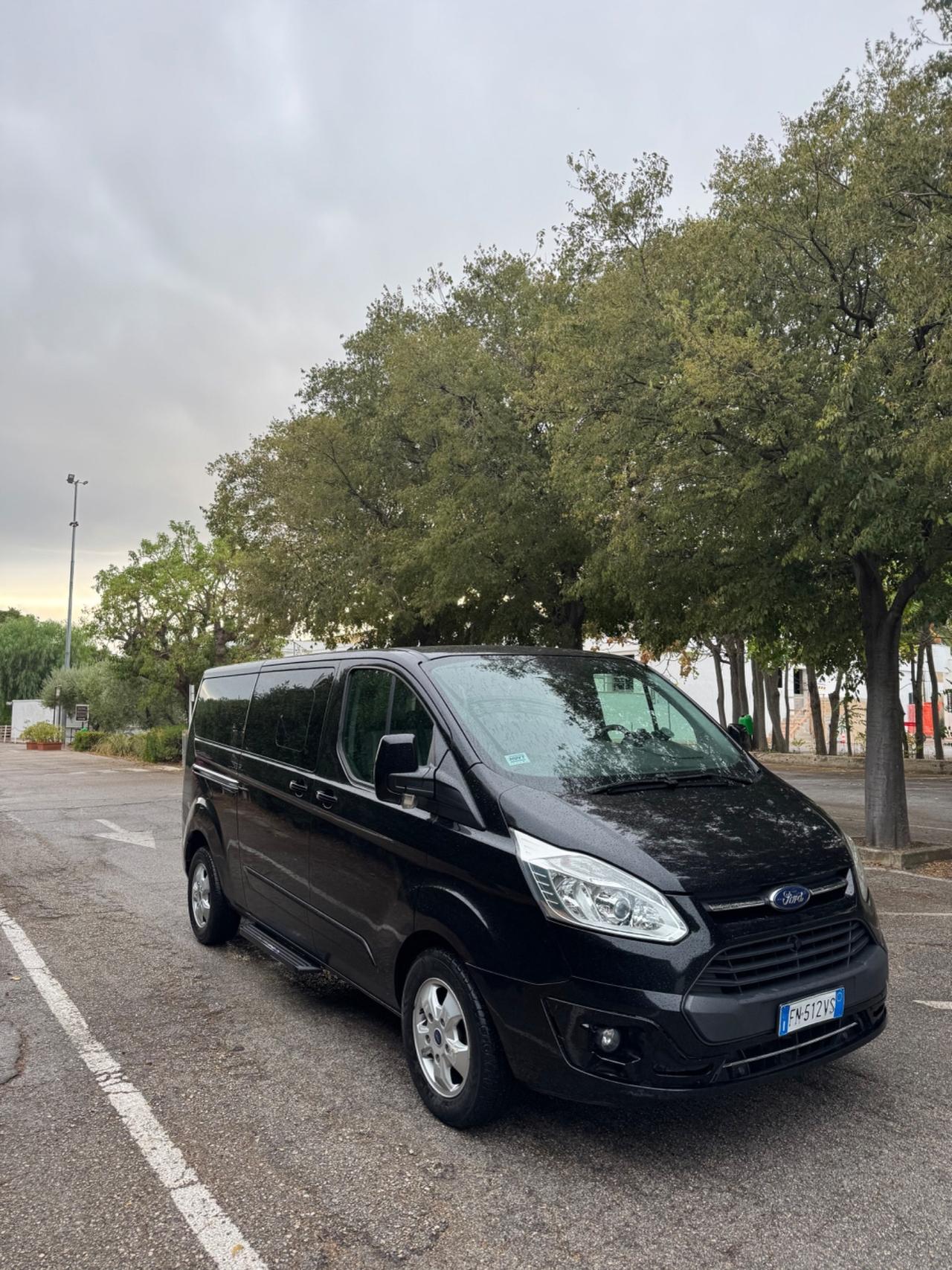 Ford Tourneo Custom 310 2.0 TDCi 130CV PL Titanium