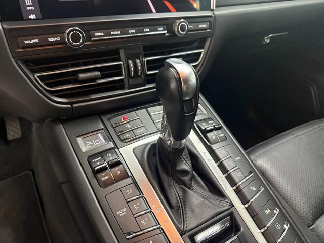 PORSCHE Macan 2.0