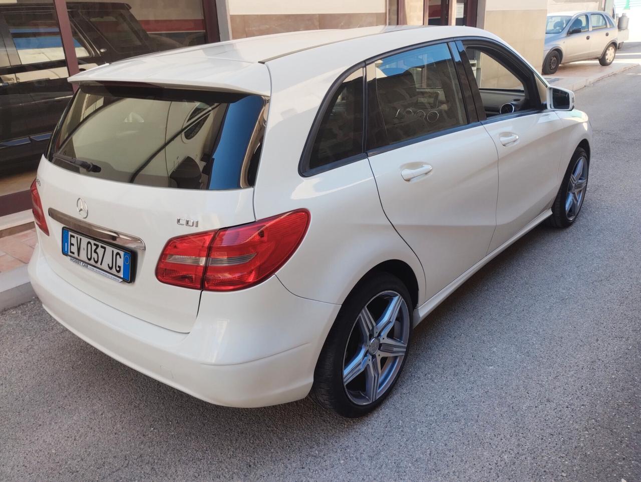 MERCEDES-BENZ B 160 EXECUTIVE – SOSPENSIONE NUOVA – € 8.600