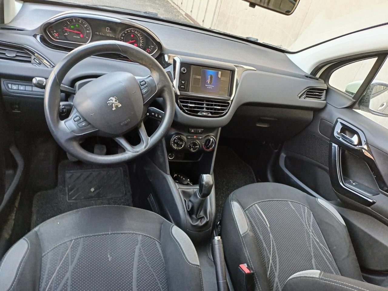 Peugeot 208 1.2 VTi 82 CV 5 porte Access