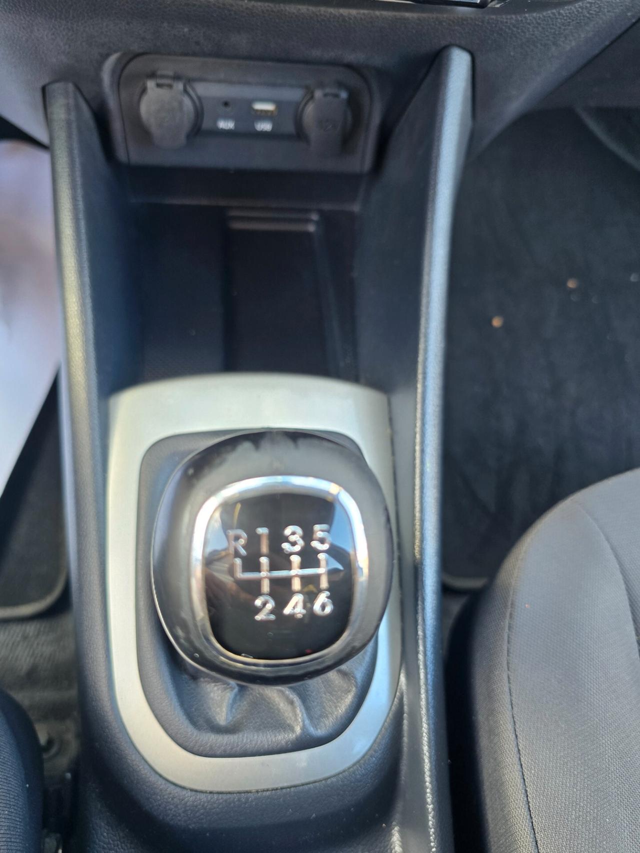 Kia Rio 1.4 CRDi 90CV 5 porte Cool