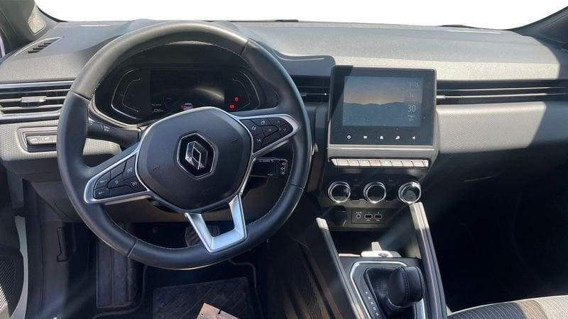 Renault Clio 1.6 E-Tech hybrid Intens 140cv auto my21