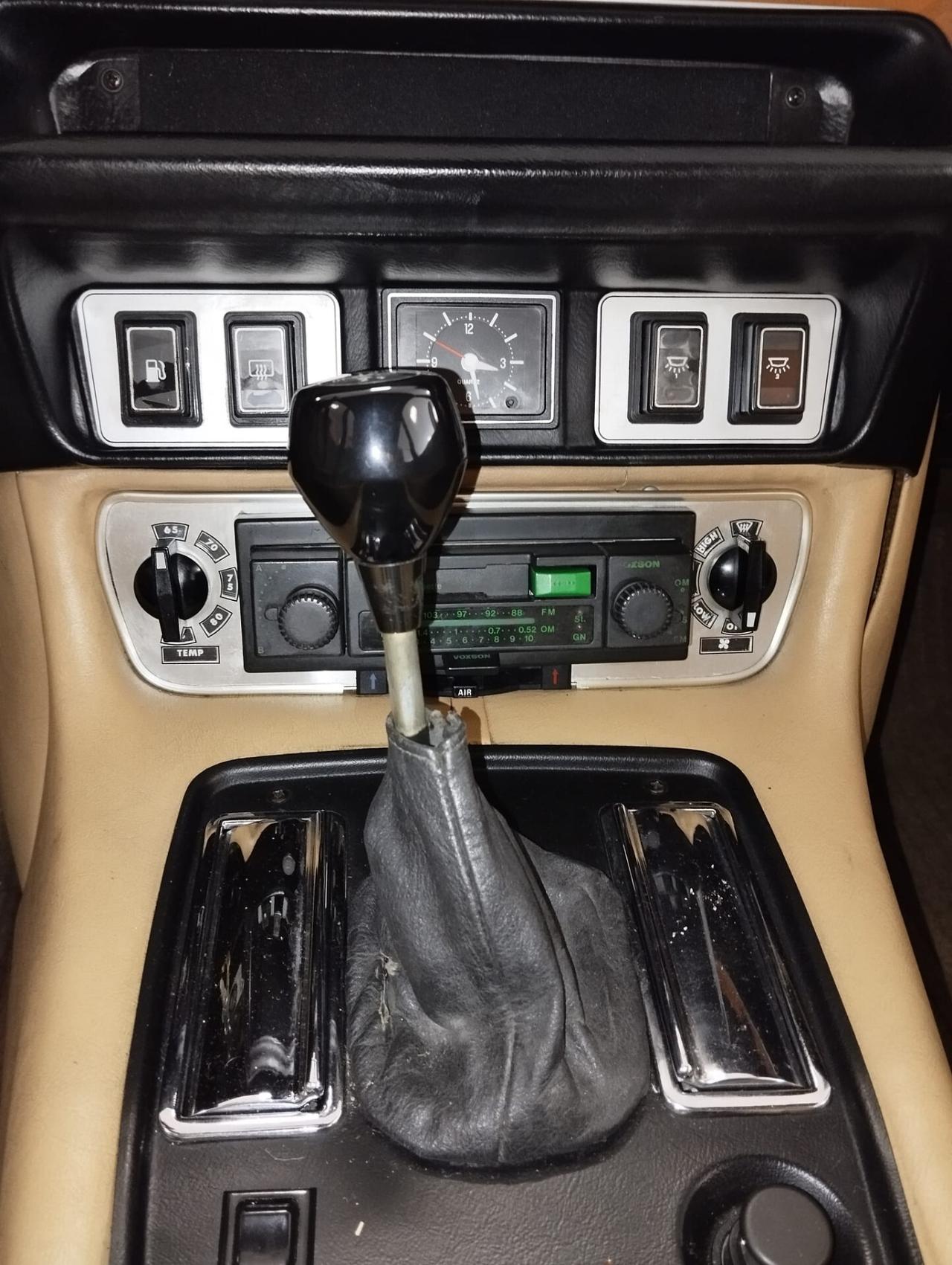 Jaguar XJ6 MANUALE