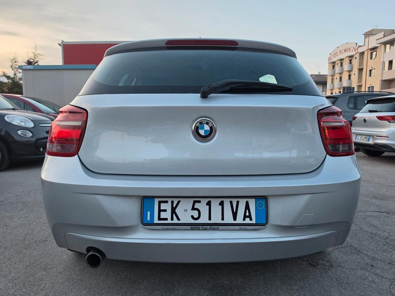 Bmw 116 116d 5p. Urban