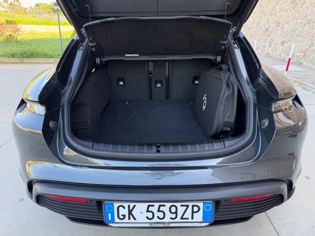 PORSCHE Taycan SPORT TURISMO PERFORMANCE BATTERY PLUS