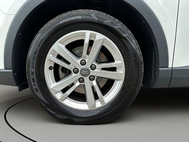 AUDI Q3 35 TDI S tronic Business
