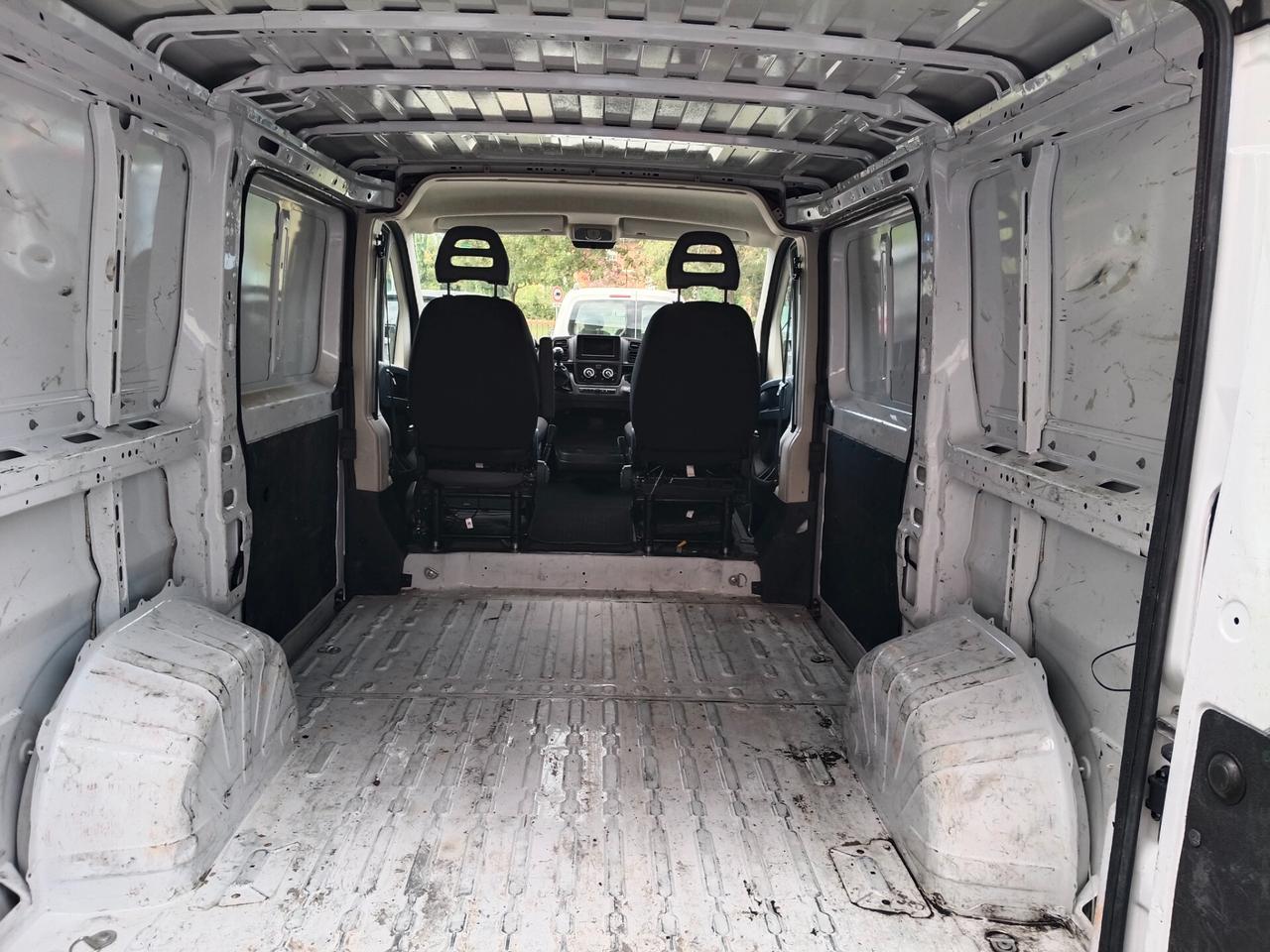 Fiat Ducato 28 CH1 2.2 Mjt 120CV FURGONE 4 PORTE