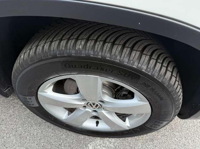 Volkswagen Tiguan 2.0 tdi Sport / 4X4