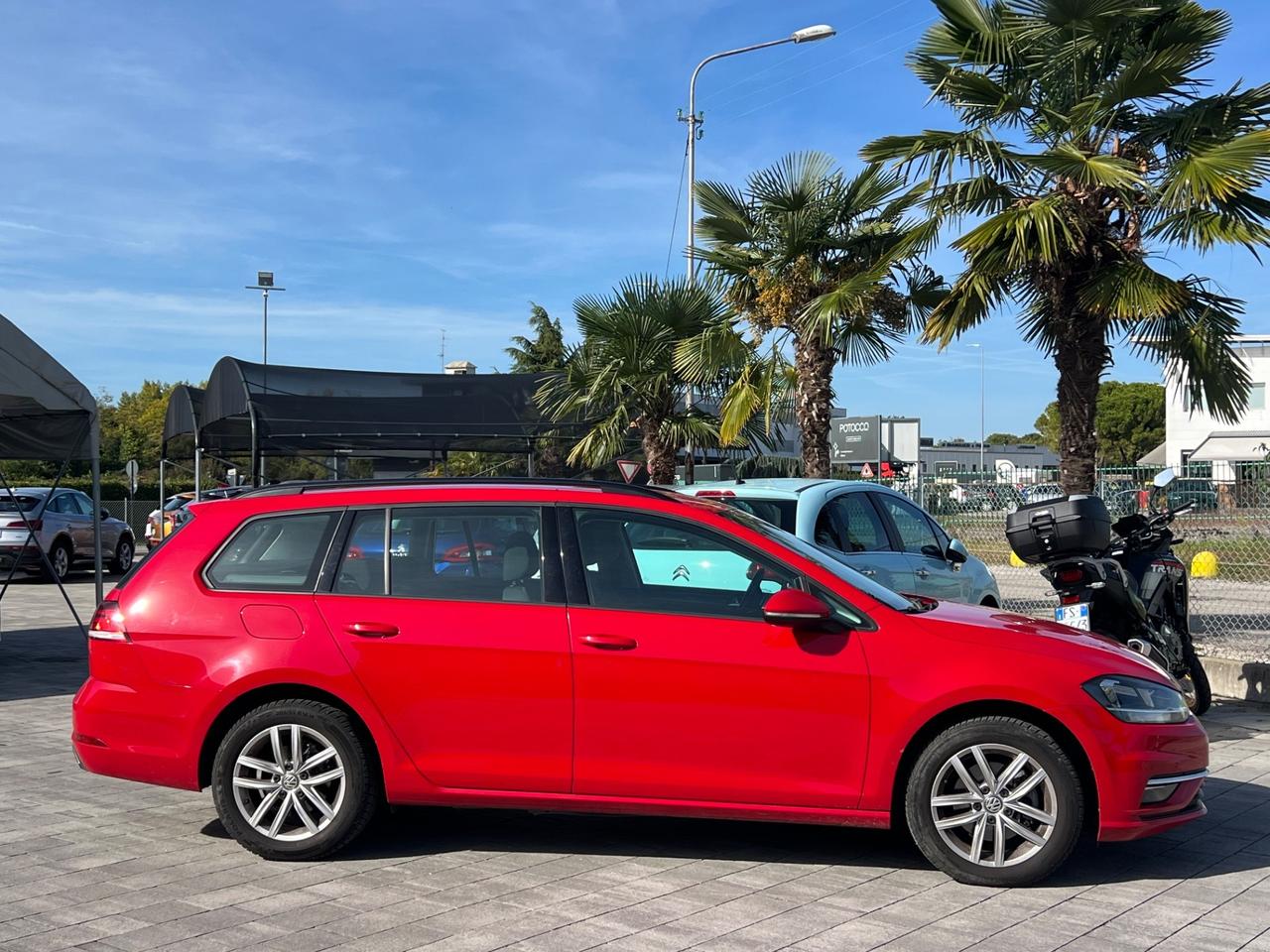 Volkswagen Golf Variant 1.6 TDI 115 CV Business