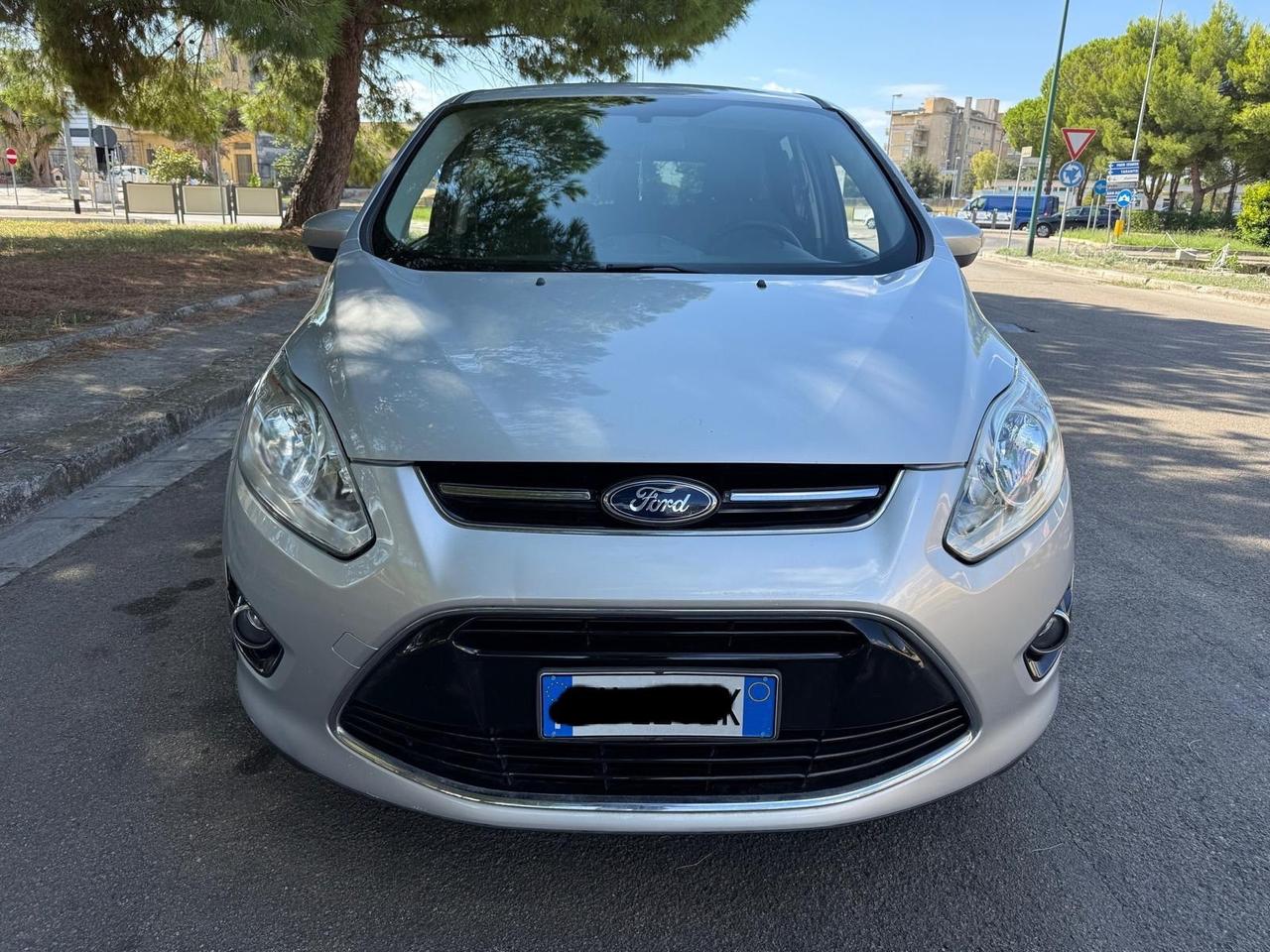 Ford C-Max 1.6 120CV GPL Titanium