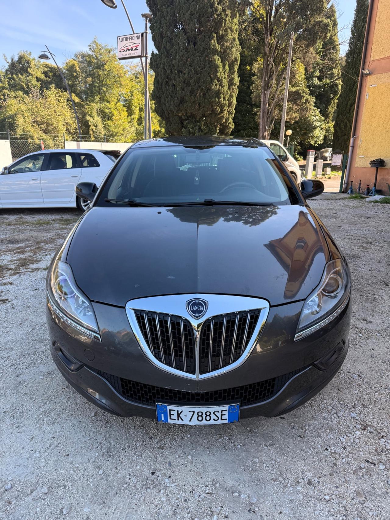 Lancia Delta 1.6 MJT DPF Gold