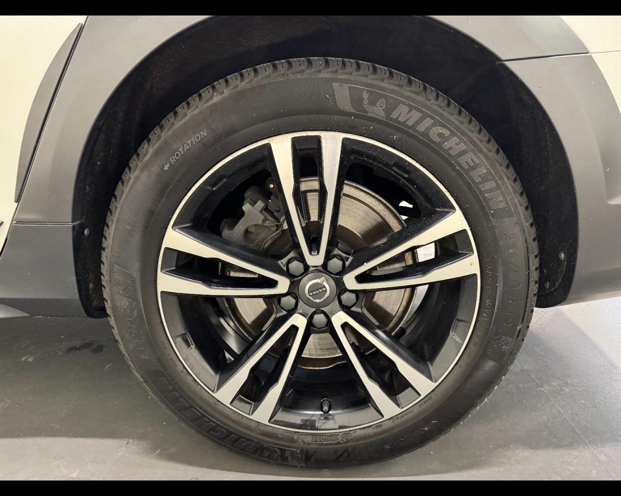 VOLVO V90 CROSS COUNTRY 2.0 D5 PRO GEARTRONIC