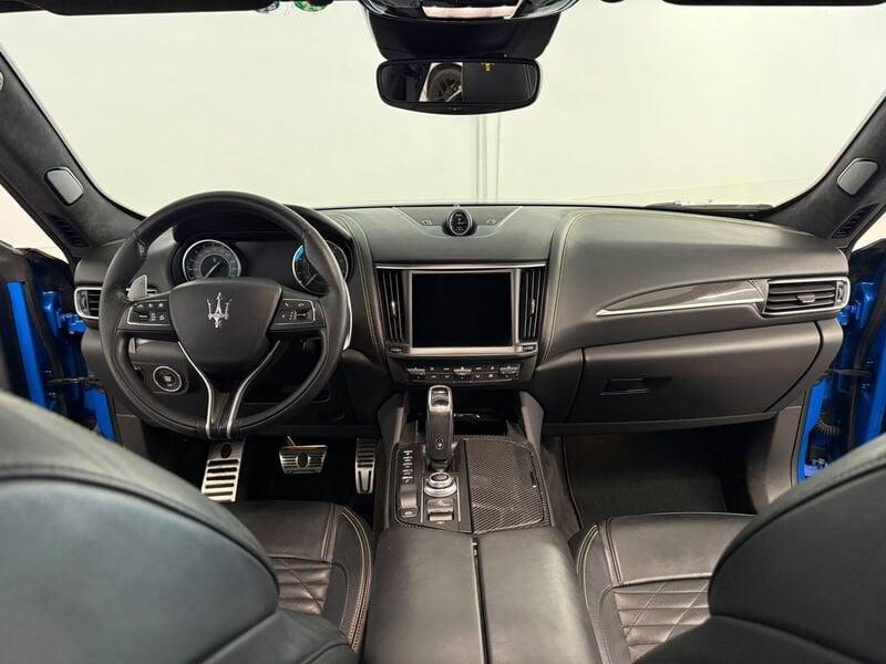 Maserati Levante 3.0 V6 350cv GranSport F Tributo