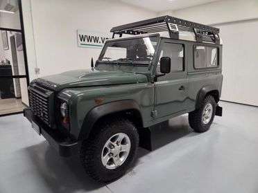 LAND ROVER Defender 90 2.4 TD4 AUTOVETTURA