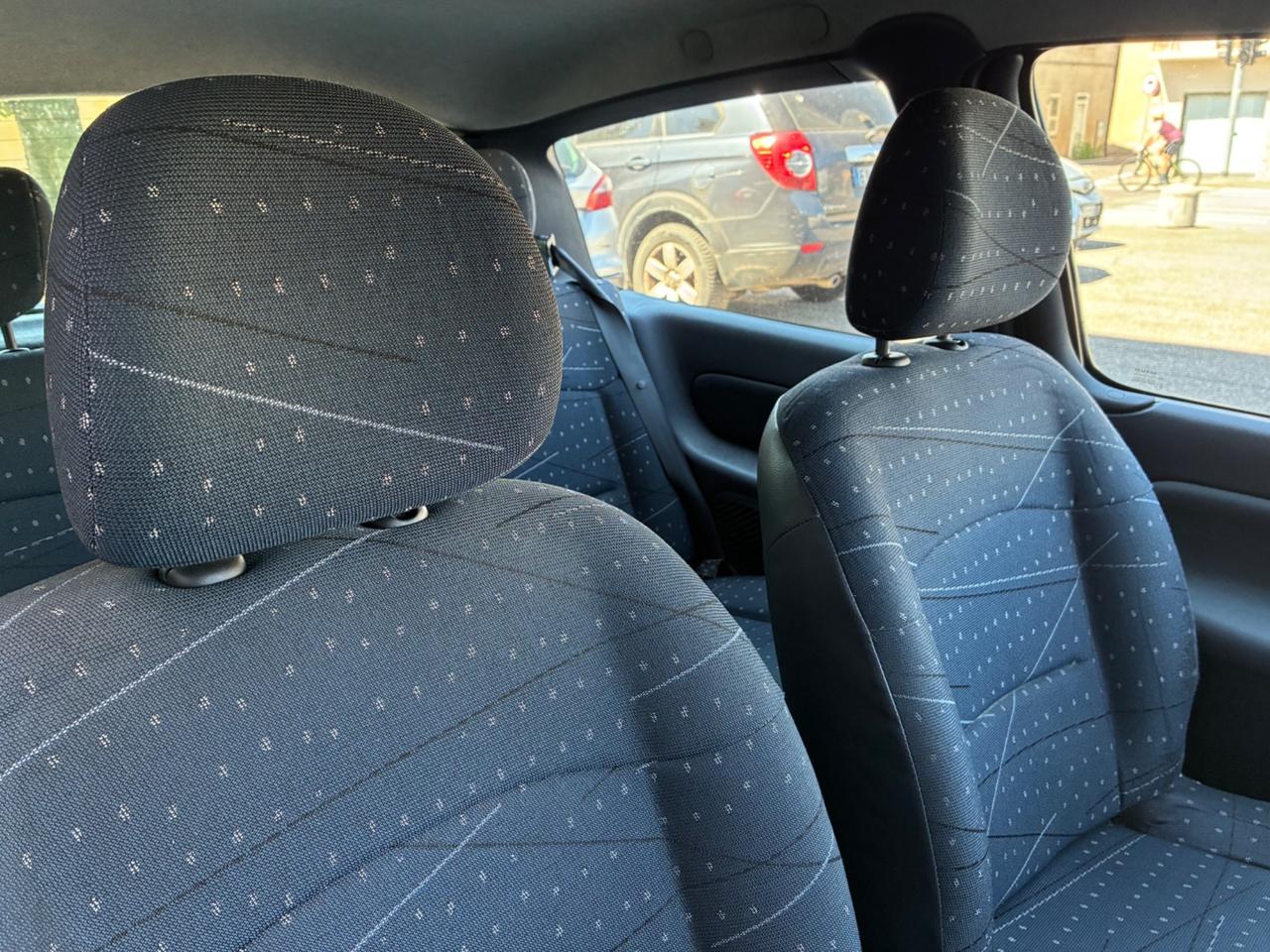 Renault Clio 1.2 3p 16v OK Neo Patentati