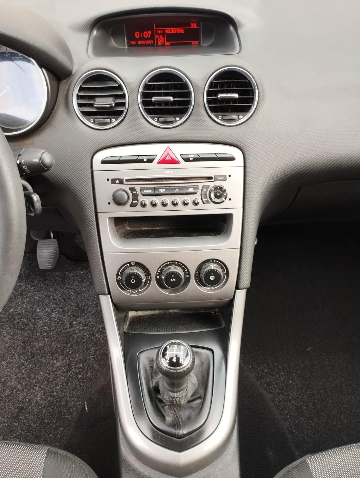 Peugeot 308 1.6 HDi 110CV 3p. Tecno (5 Marce)