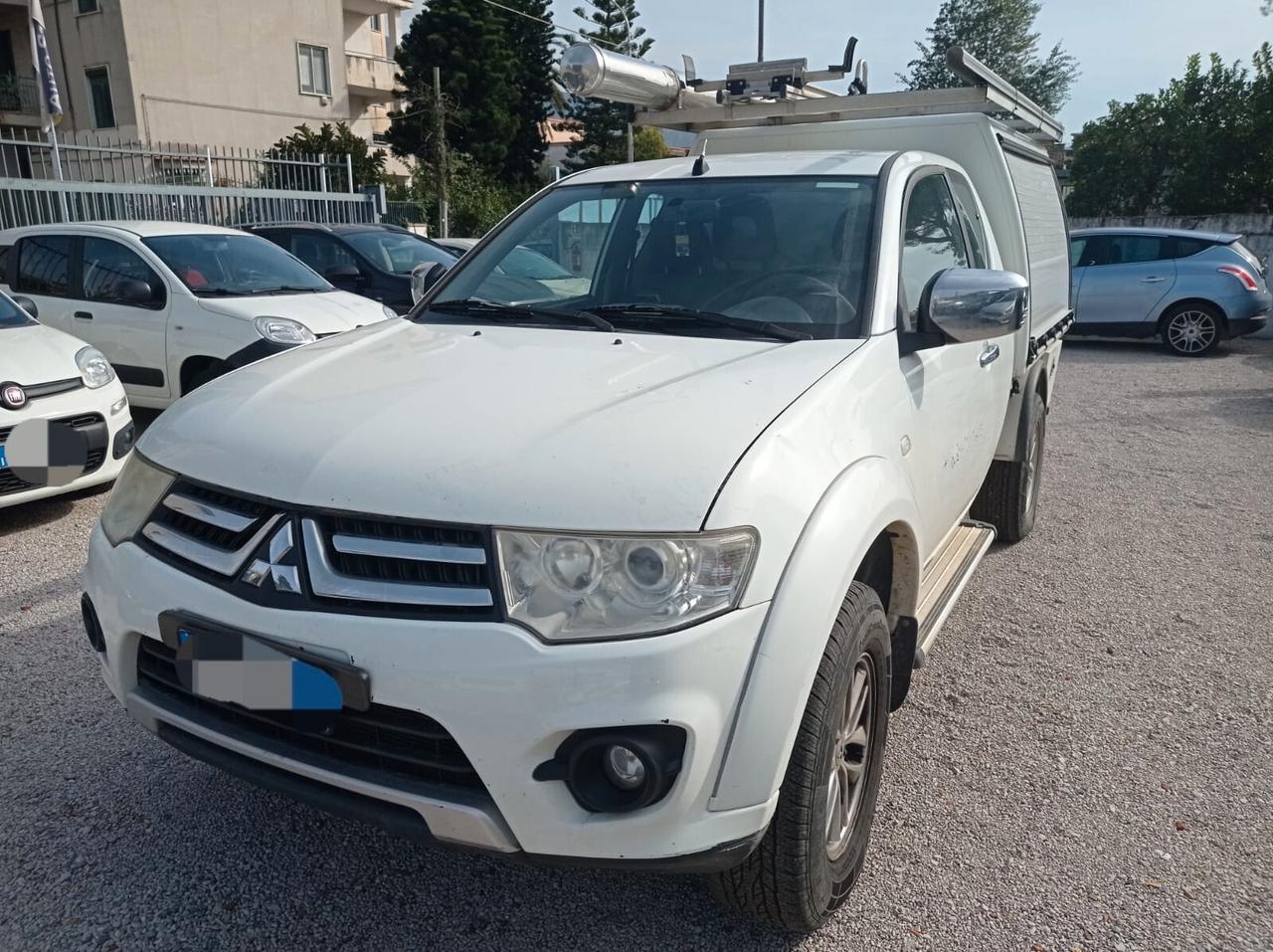 Mitsubishi L200 2.5 DI-D/178CV DPF-2014