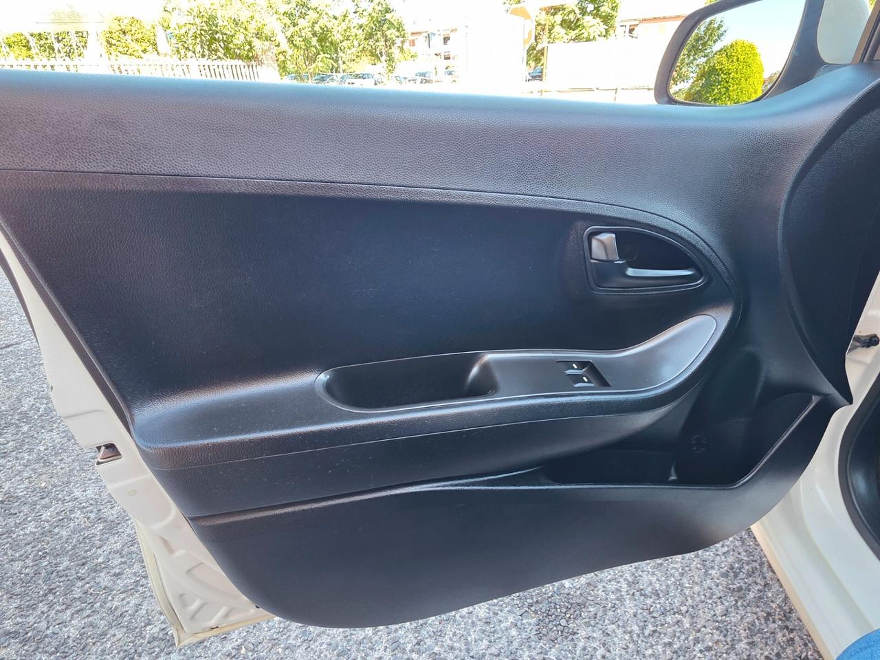 Kia Picanto 1.0 12V 5 porte Active per neopatentati
