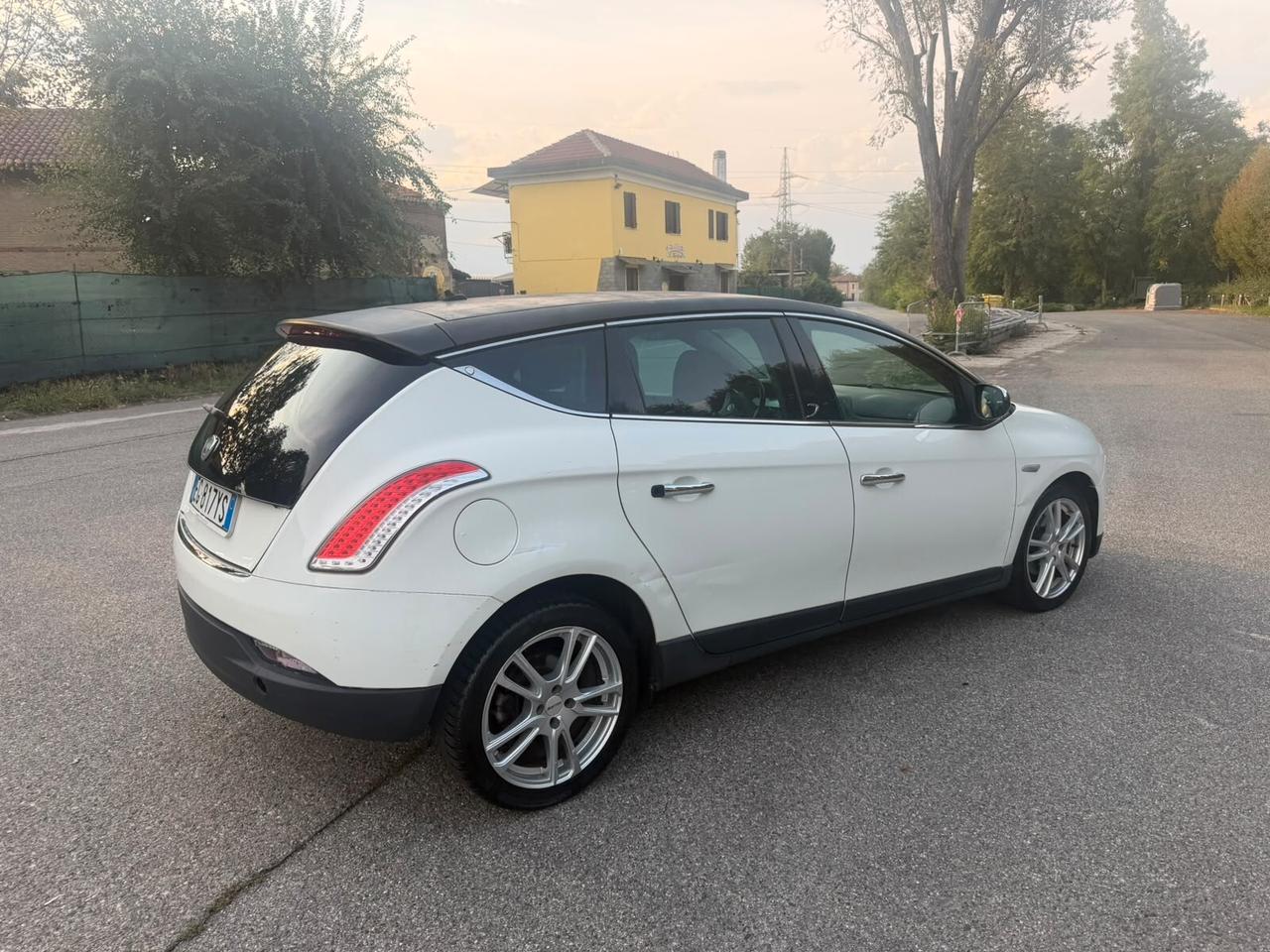 Lancia Delta 1.4 benzina 140 CV
