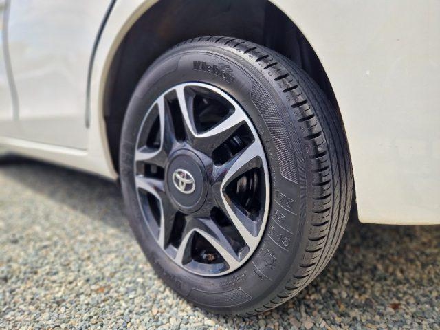 TOYOTA Yaris 1.3 100 Cv 5 porte *Euro6*