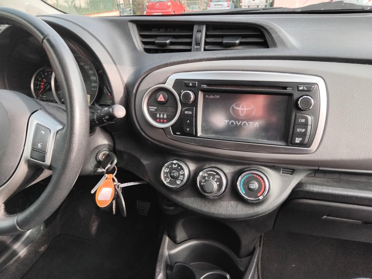 TOYOTA YARIS 1.0 51KW SENZA UN GRAFFIO E GARANTITA