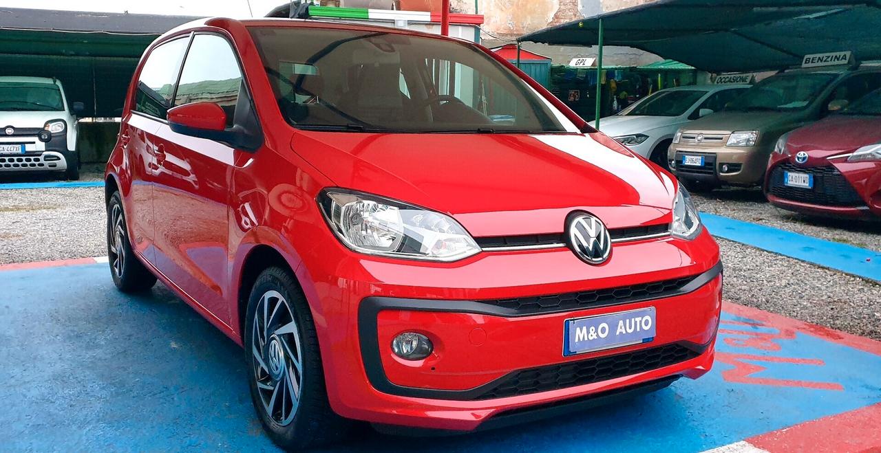 VOLKSWSWAGEN UP 1,0 BENZINA PARI NUOVO SOLO 19 MILA KM