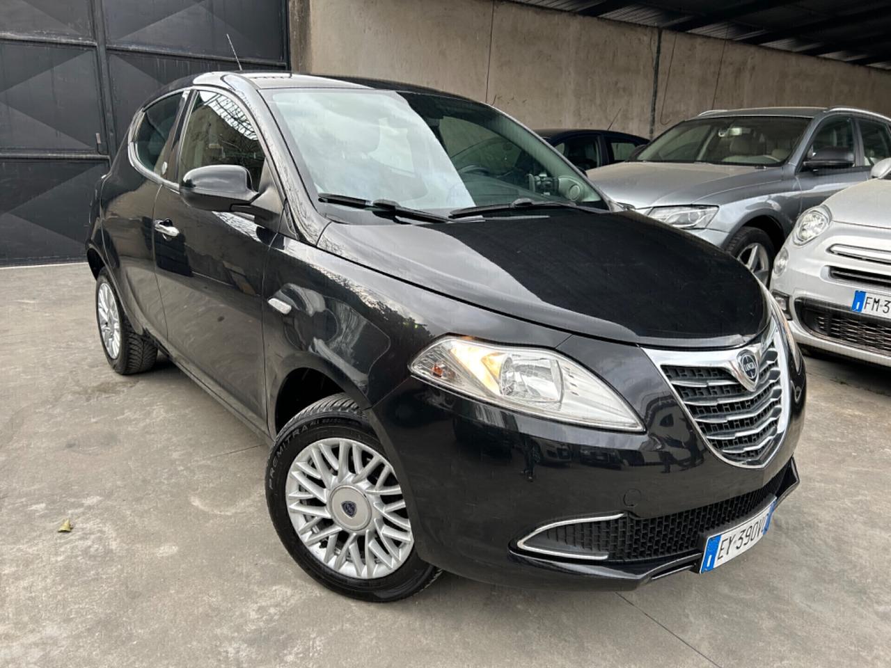 Lancia Ypsilon Benzina Metano