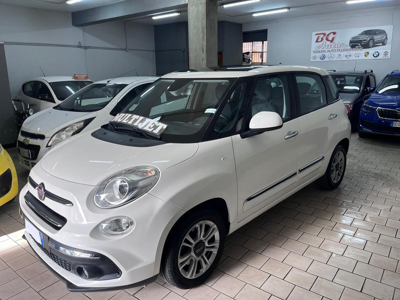 Fiat 500L 1.6 Mjt lounge tetto/nav full
